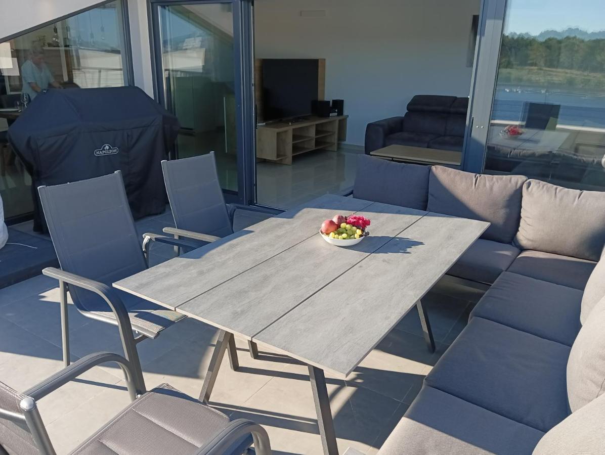 Penthouse Sunset Apartment Медулин Екстериор снимка