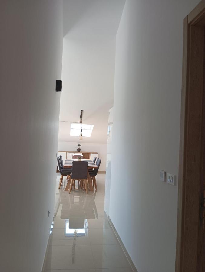 Penthouse Sunset Apartment Медулин Екстериор снимка