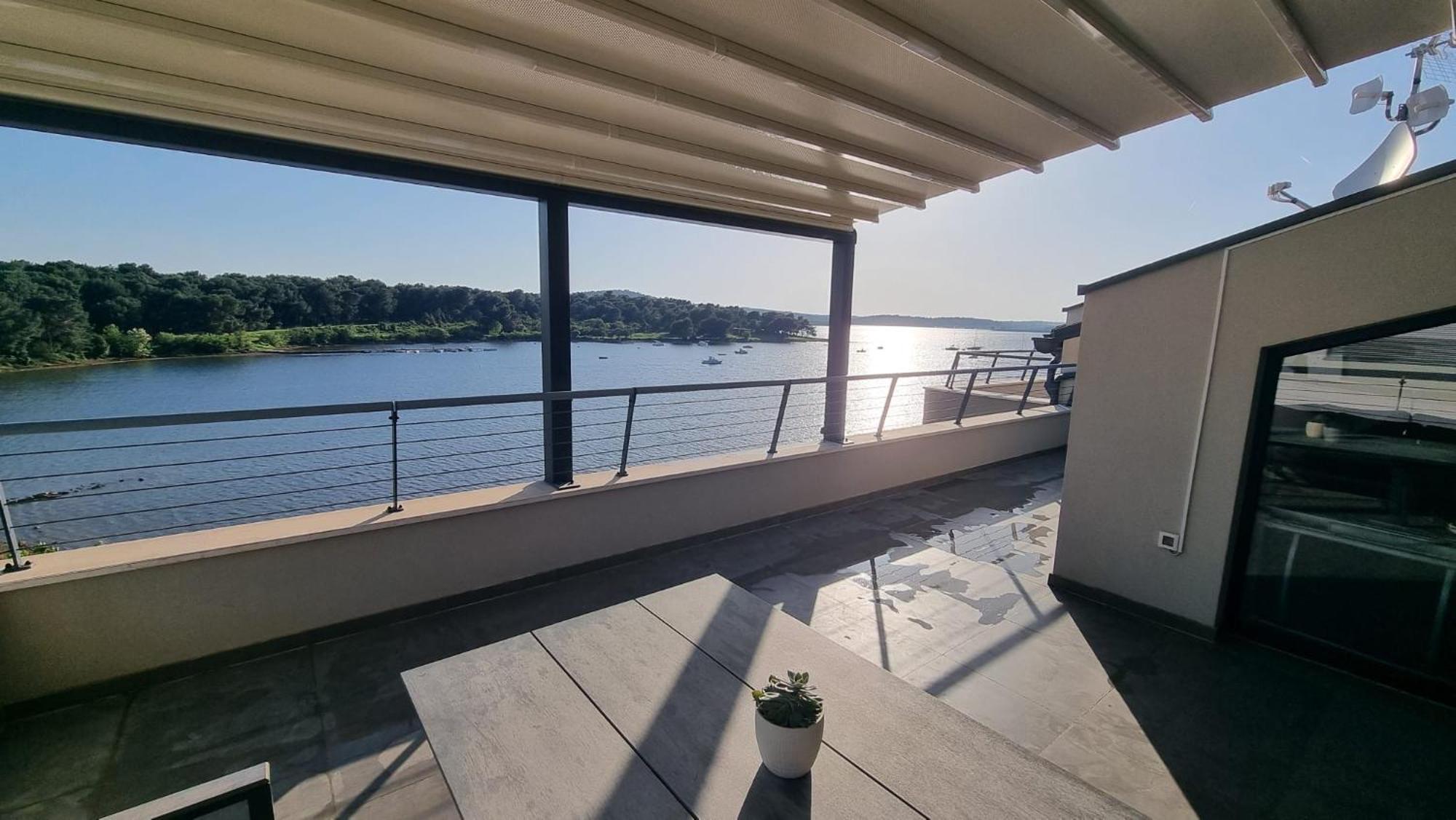 Penthouse Sunset Apartment Медулин Екстериор снимка